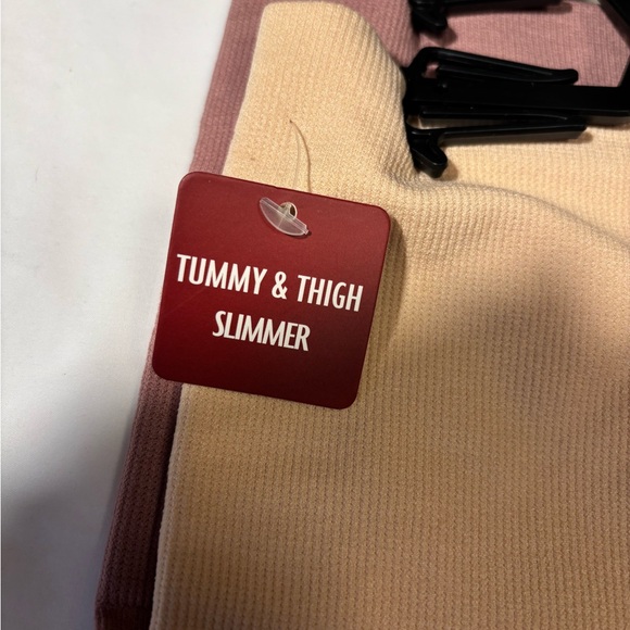 Skinny Latina Women's 2 Shaping Seamless Hi Waist Thigh slimmers. - Picture 3 of 5